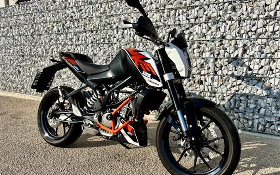 Gebrauchtmotorrad KTM 125 Duke - Bild 3
