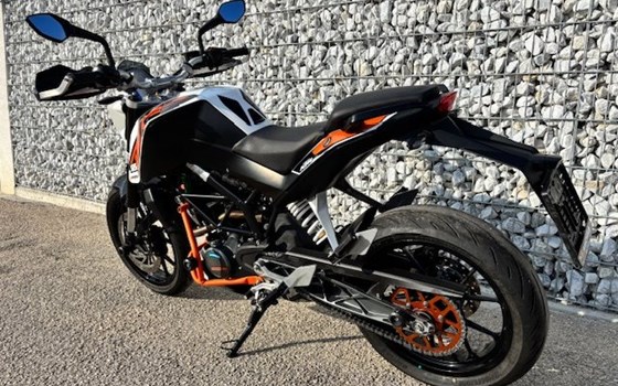 Gebrauchtmotorrad KTM 125 Duke - Bild 5