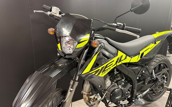 Neufahrzeug Rieju MRT Europa SM 50 - Bild 4