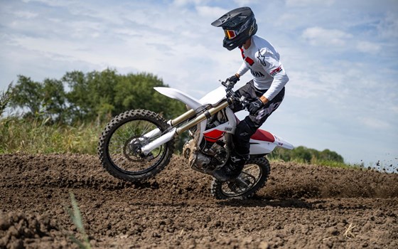 Neufahrzeug Yamaha YZ450F 70th Anniversary Edition - Bild 11