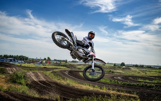 Neufahrzeug Yamaha YZ450F 70th Anniversary Edition - Bild 3