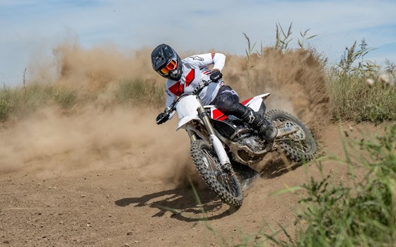 Neufahrzeug Yamaha YZ450F 70th Anniversary Edition - Bild 9