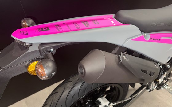 Neufahrzeug Rieju MRT 50 SM Matt Grey - Bild 8