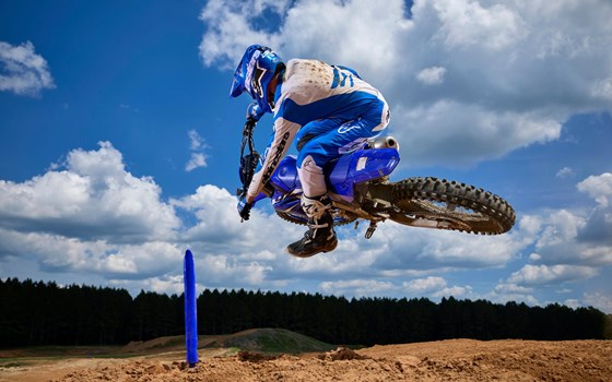 Neufahrzeug Yamaha YZ450F - Bild 6