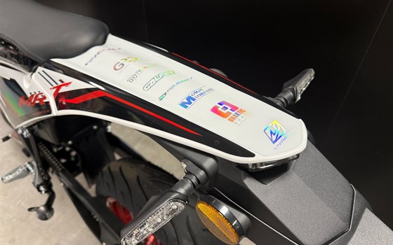 Neufahrzeug Rieju MRT 50 SM Trophy Mirage - Bild 11