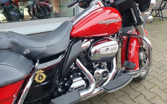 Gebrauchtmotorrad Harley-Davidson Electra Glide Ultra Classic FLHTCU - Bild 20