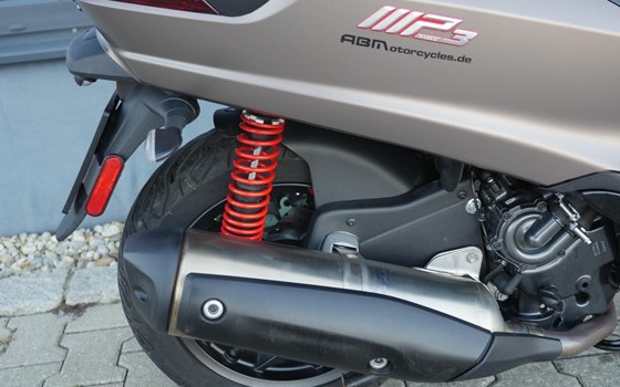 Gebrauchtmotorrad Piaggio MP3 500 Sport Advanced - Bild 11