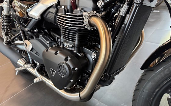 Neufahrzeug Triumph Speed Twin 900 - Bild 10