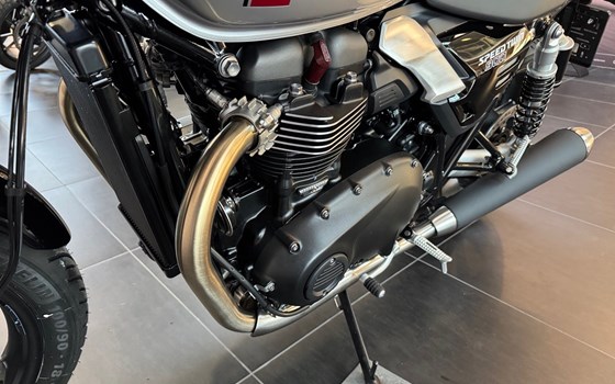 Neufahrzeug Triumph Speed Twin 900 - Bild 9