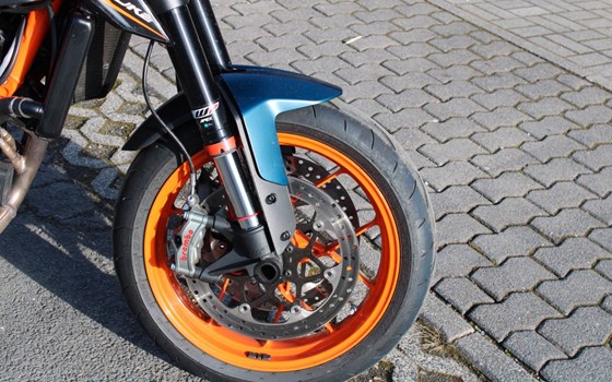 Gebrauchtmotorrad KTM 890 Duke R - Bild 9