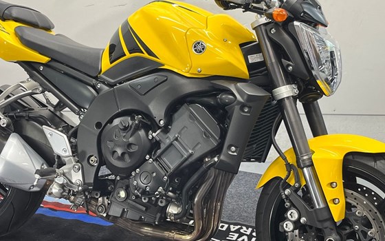 Gebrauchtmotorrad Yamaha FZ1 - Bild 2