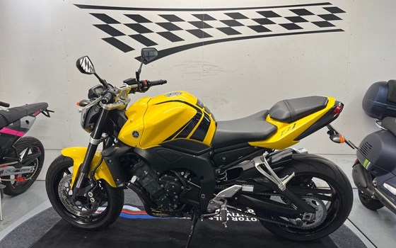 Gebrauchtmotorrad Yamaha FZ1 - Bild 4