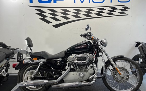 Gebrauchtmotorrad Harley-Davidson Sportster XL 883 C Custom - Bild 2