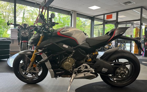 Gebrauchtmotorrad Ducati Streetfighter V4 SP - Bild 5