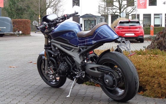 Gebrauchtmotorrad Triumph Speed Triple S - Bild 6