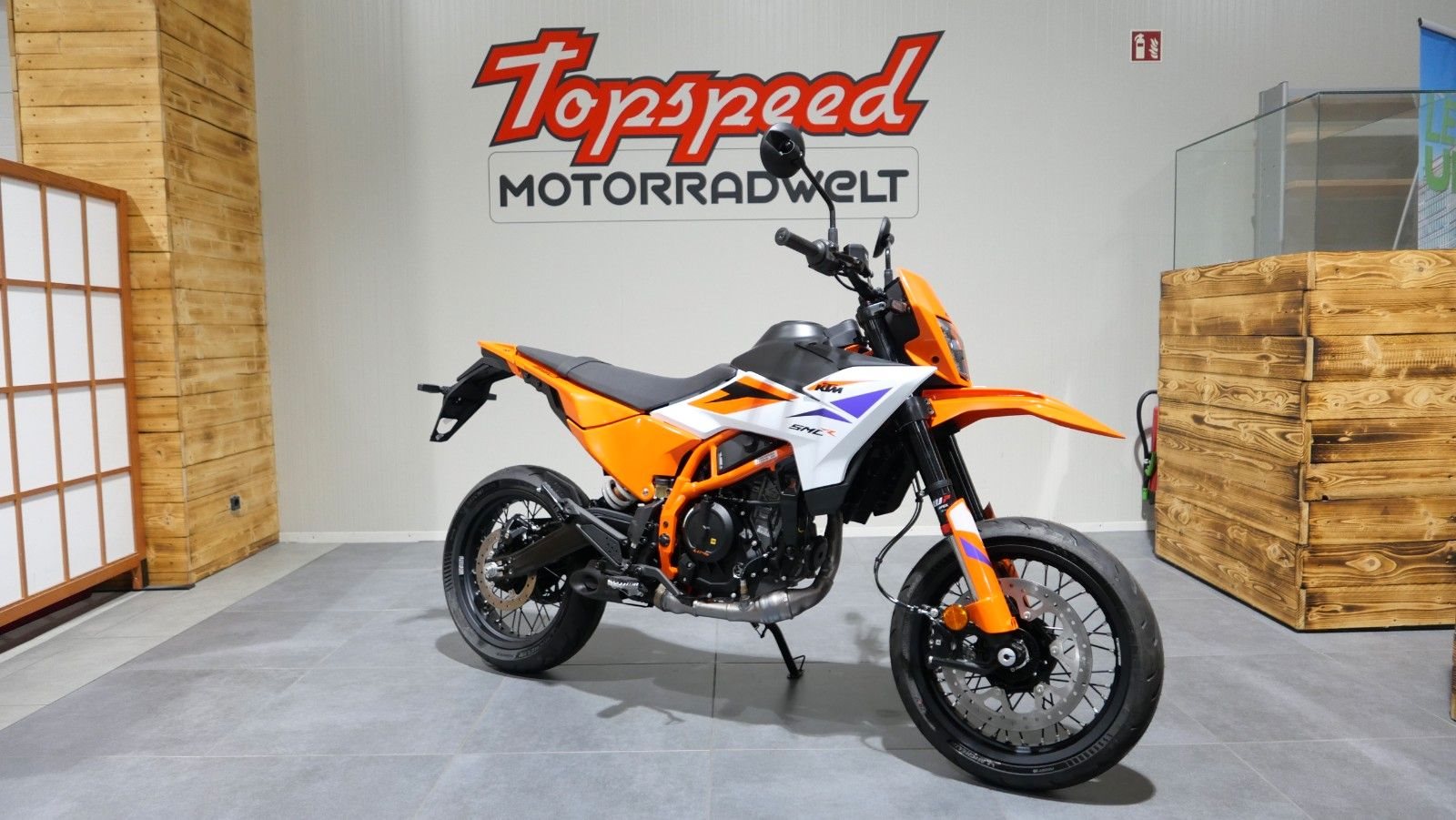 KTM 390 SMC R