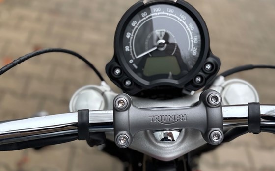 Gebrauchtmotorrad Triumph Bonneville Speedmaster - Bild 18