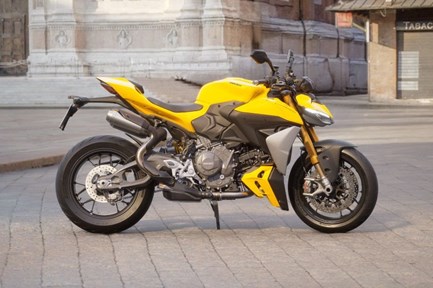 Ducati Streetfighter V2 S