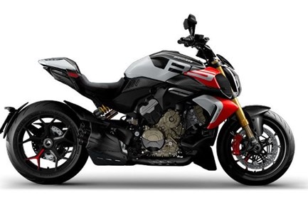 Ducati Diavel V4 RS
