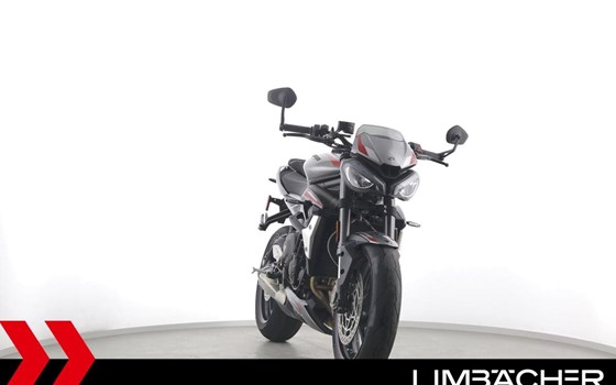 Gebrauchtmotorrad Triumph Street Triple 765 RS - Bild 11