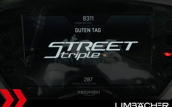 Gebrauchtmotorrad Triumph Street Triple 765 RS - Bild 12
