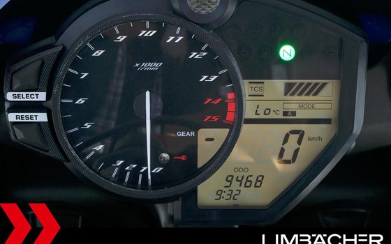 Gebrauchtmotorrad Yamaha R1 - Bild 12