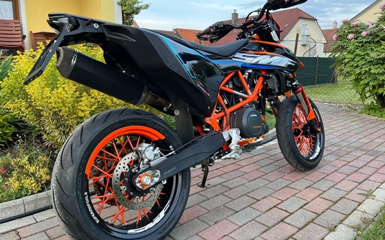 Gebrauchtmotorrad KTM 690 SMC R - Bild 2