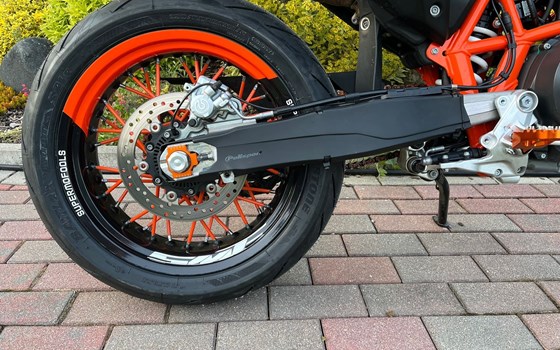 Gebrauchtmotorrad KTM 690 SMC R - Bild 7