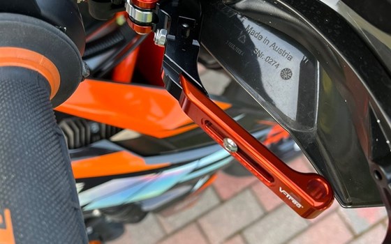 Gebrauchtmotorrad KTM 690 SMC R - Bild 9