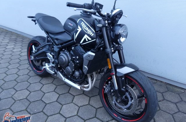 Triumph Trident 660