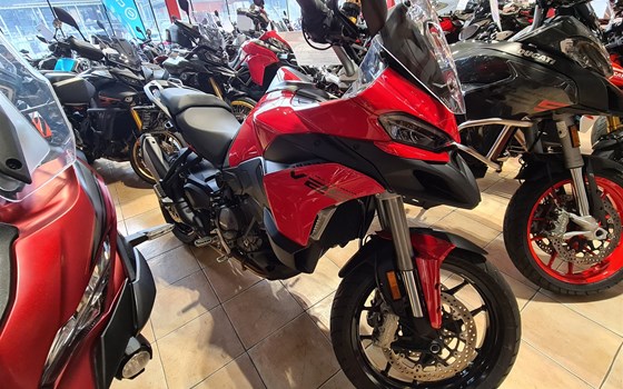 Gebrauchtmotorrad Ducati Multistrada V2 S - Bild 1