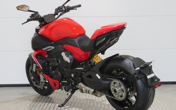 Neufahrzeug Ducati Diavel V4 - Bild 5