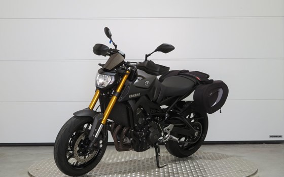 Gebrauchtmotorrad Yamaha MT-09 - Bild 7