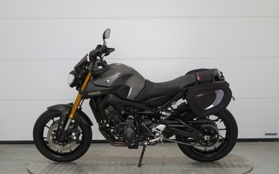 Gebrauchtmotorrad Yamaha MT-09 - Bild 8