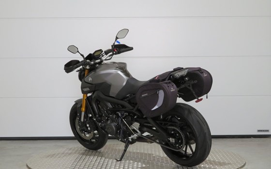 Gebrauchtmotorrad Yamaha MT-09 - Bild 9