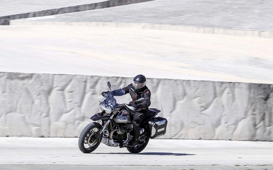 Neufahrzeug Moto Guzzi V85 TT Travel - Bild 3