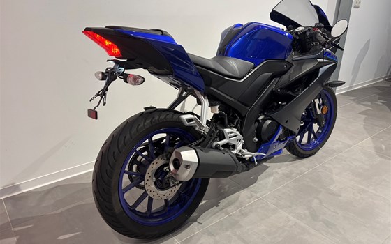 Gebrauchtmotorrad Yamaha R125 - Bild 5