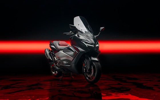 Neufahrzeug Yamaha TMAX 25th Anniversary - Bild 10