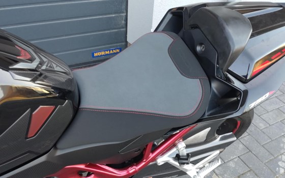 Gebrauchtmotorrad Honda CB750 Hornet - Bild 7