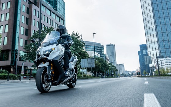 Neufahrzeug Yamaha TMAX Tech MAX - Bild 7