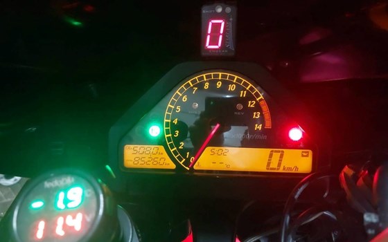 Gebrauchtmotorrad Honda CBR1000RR Fireblade - Bild 3