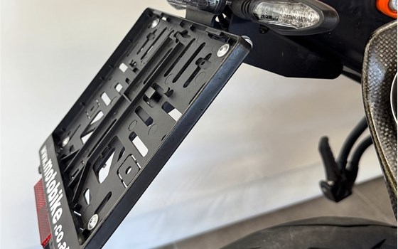 Gebrauchtmotorrad KTM 890 Duke GP - Bild 4