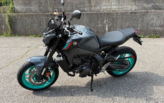 Gebrauchtmotorrad Yamaha MT-09 - Bild 2