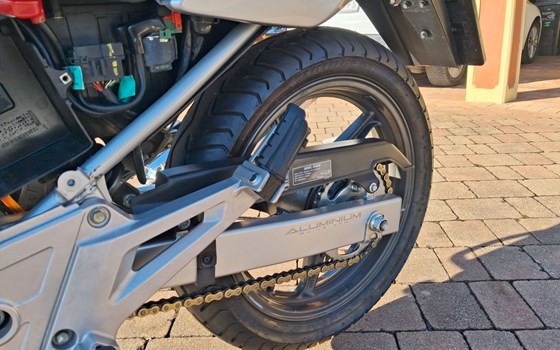 Gebrauchtmotorrad Honda CBF 250 - Bild 3