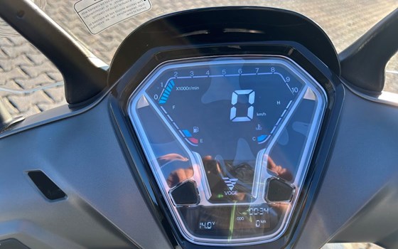 Neufahrzeug Voge SR1 125 ABS TCS - Bild 9