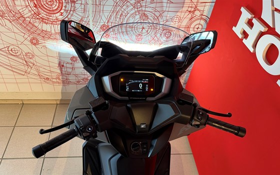 Neufahrzeug Honda Forza 125 - Bild 8