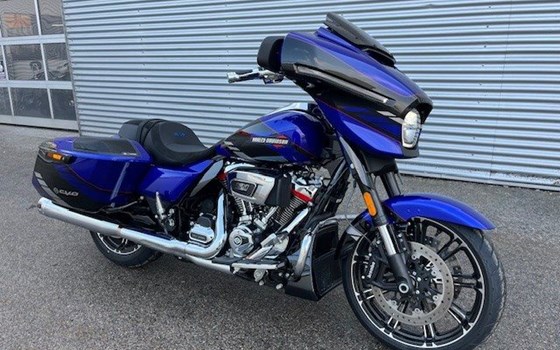 Gebrauchtmotorrad Harley-Davidson CVO Street Glide FLHXSE - Bild 4