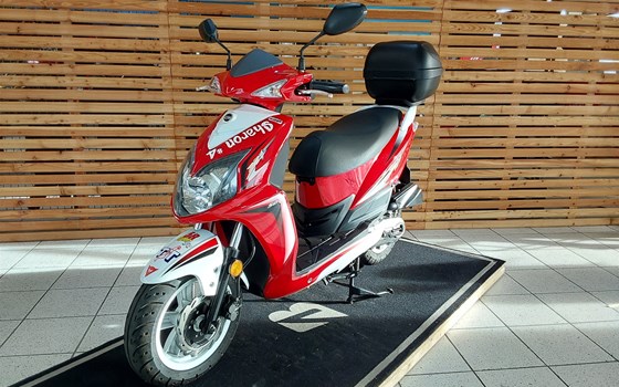 Gebrauchtmotorrad Sym Jet 4 50 - Bild 3