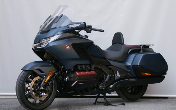 Gebrauchtmotorrad Honda GL 1800 Goldwing DCT - Bild 2