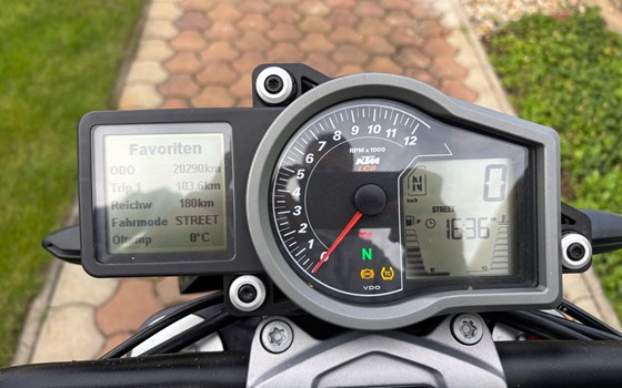 Gebrauchtmotorrad KTM 1290 Super Duke R - Bild 9